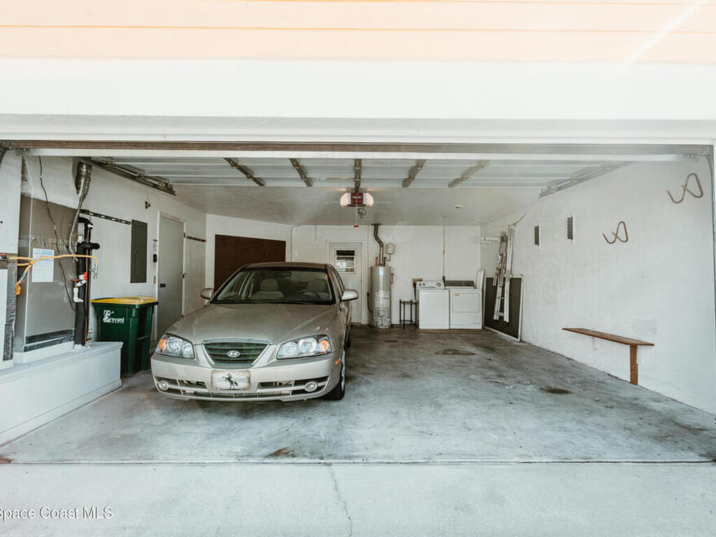 905 Maplewood Court, Melbourne, FL 32940