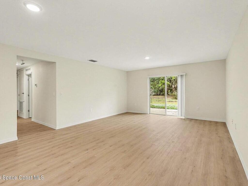 870 Havelock Avenue, Palm Bay, FL 32908