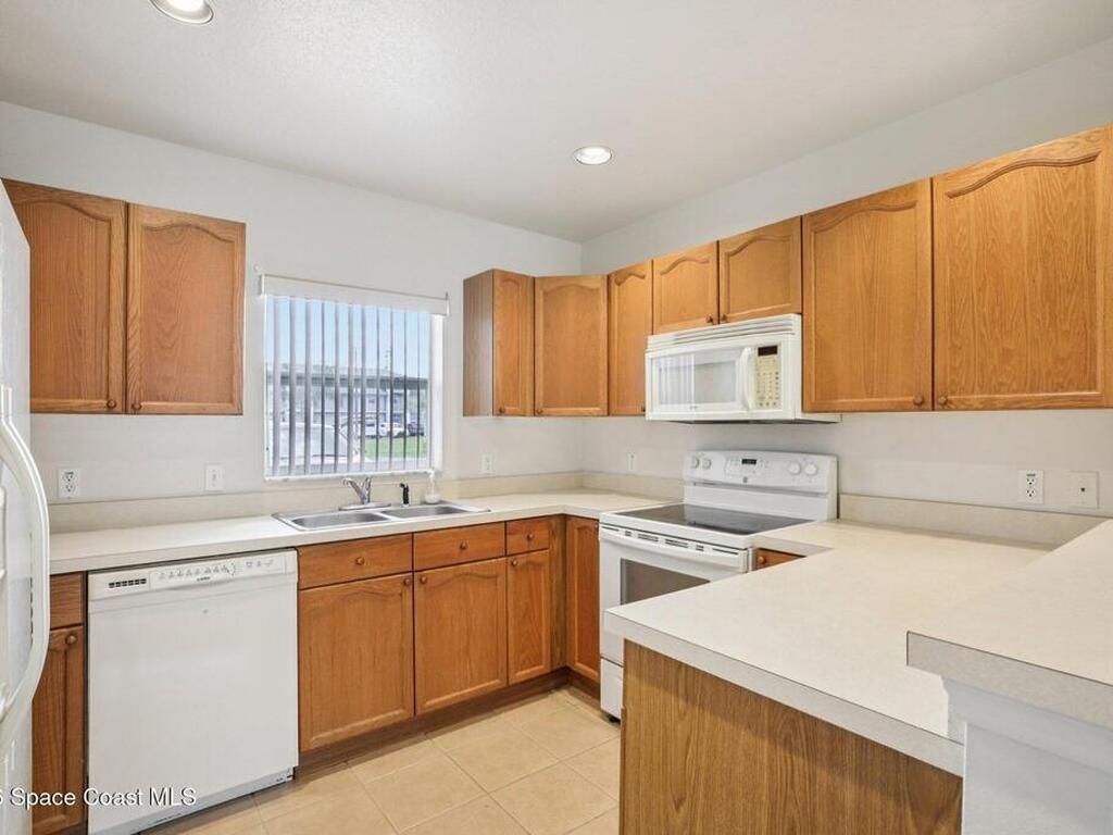 170 Portside Avenue, Cape Canaveral, FL 32920