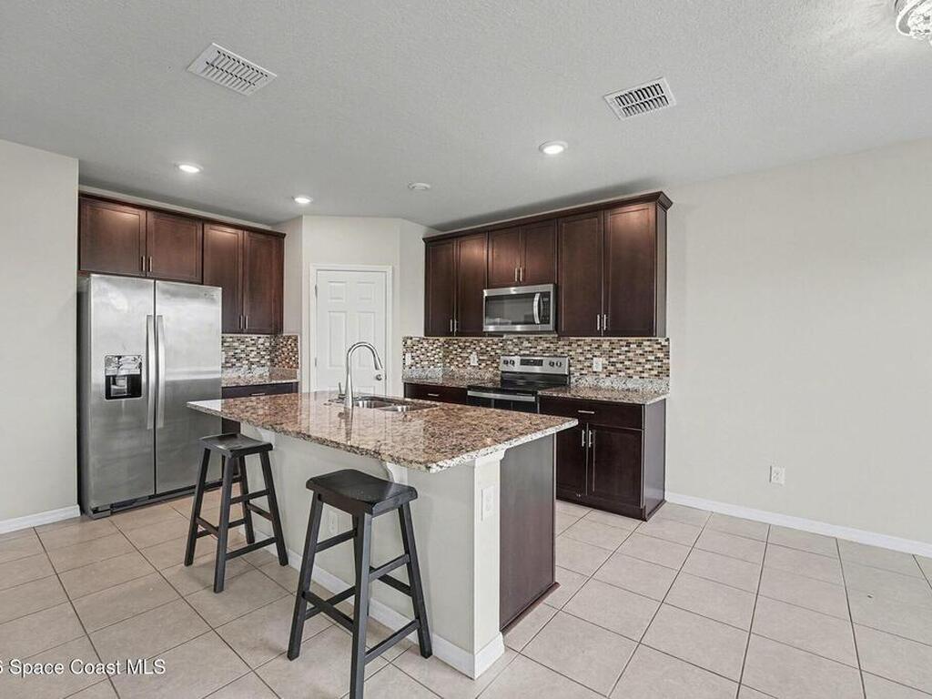 1517 Congaree Street, Davenport, FL 33837