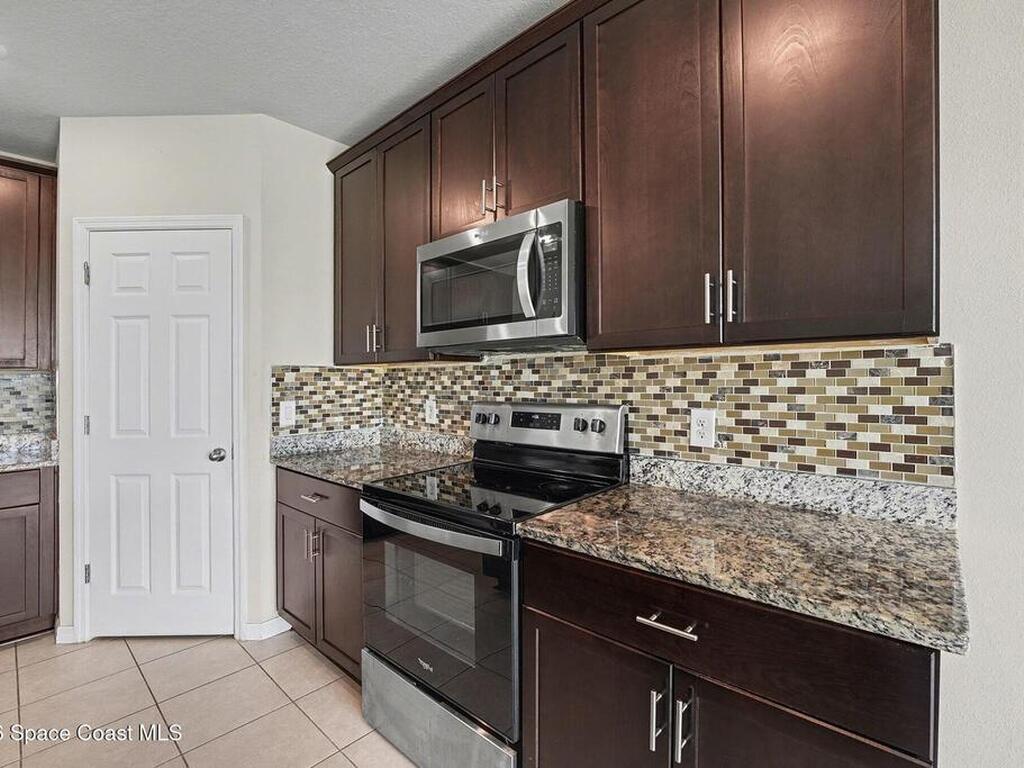 1517 Congaree Street, Davenport, FL 33837