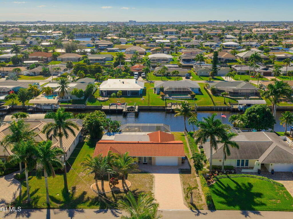 1636 SE 39th Street, Cape Coral, FL 33904