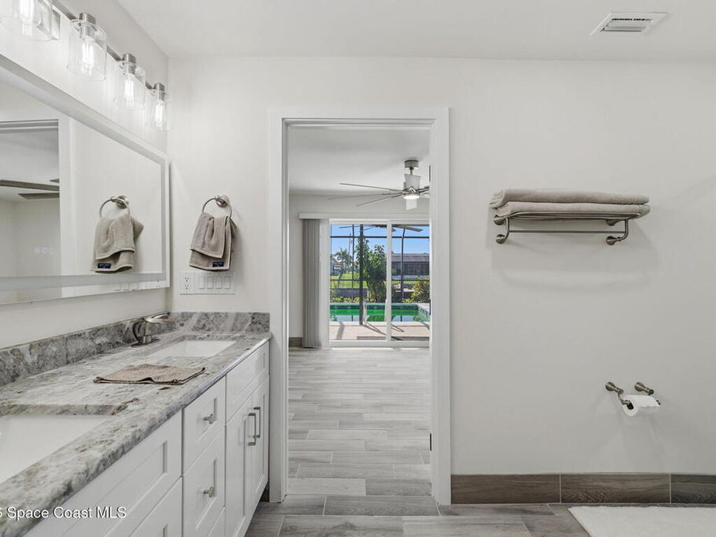 1636 SE 39th Street, Cape Coral, FL 33904