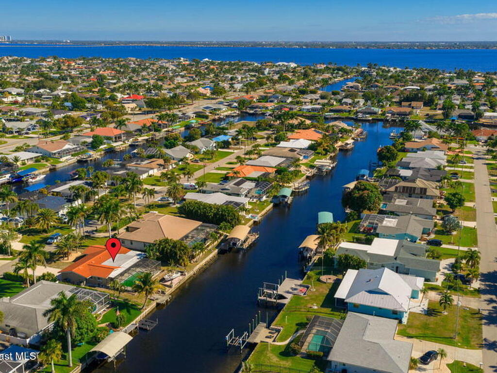 1636 SE 39th Street, Cape Coral, FL 33904