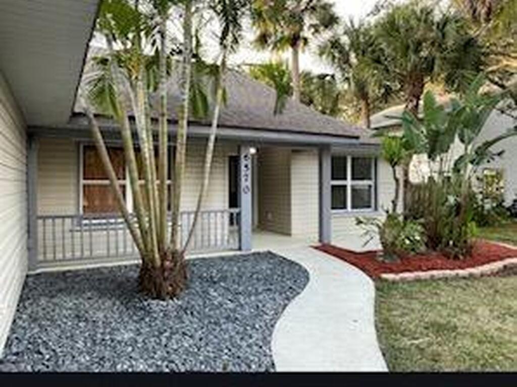 6570 S Floridana Avenue, Melbourne Beach, FL 32951