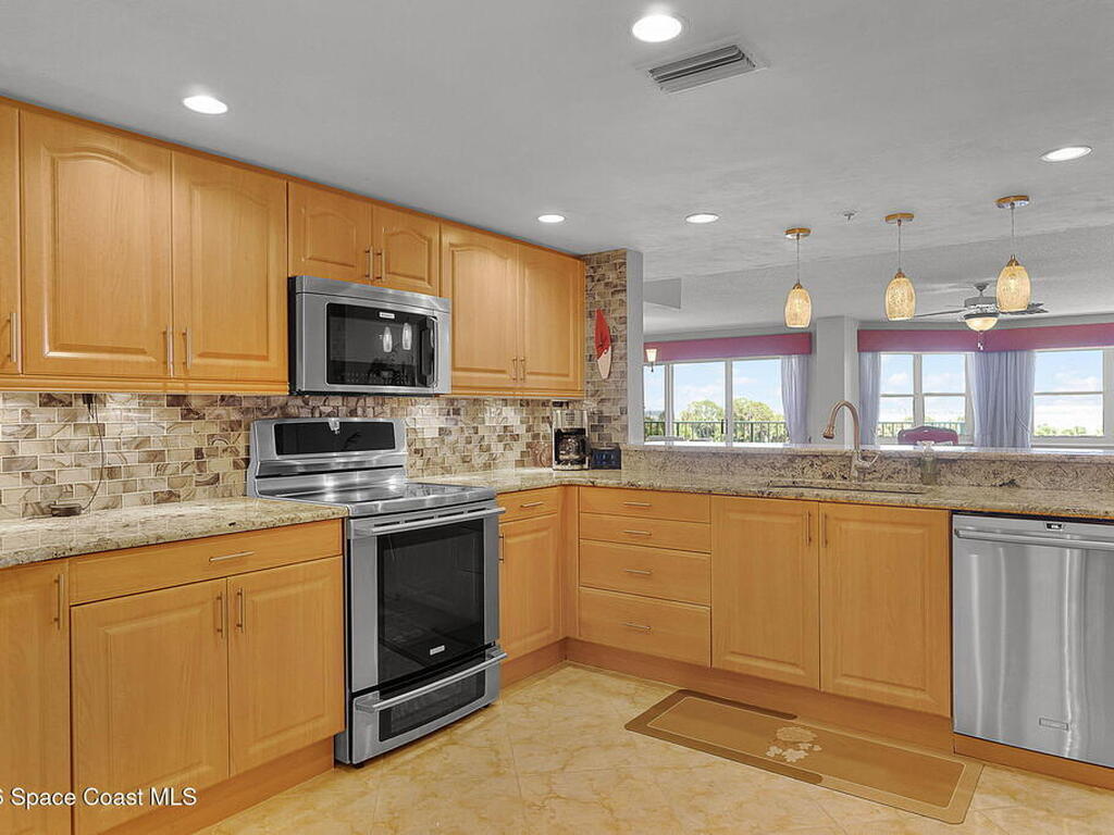 4 Oceans West Boulevard, Daytona Beach Shores, FL 32118