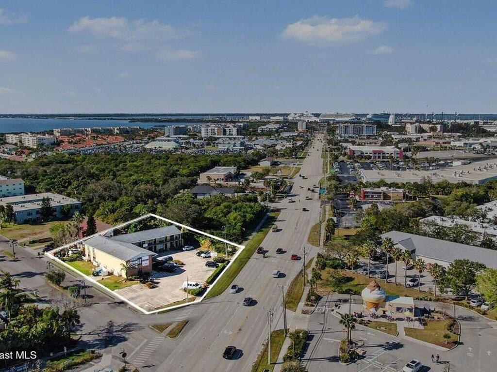 102 Columbia Drive, Cape Canaveral, FL 32920