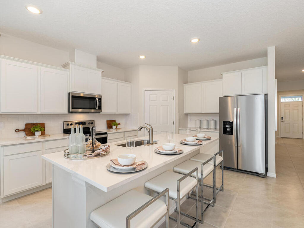 4041 Hollingsworth Drive, Palm Bay, FL 32909