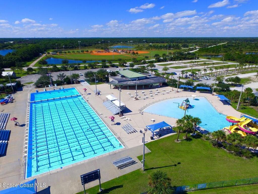 938 Clearmont Street, Sebastian, FL 32958