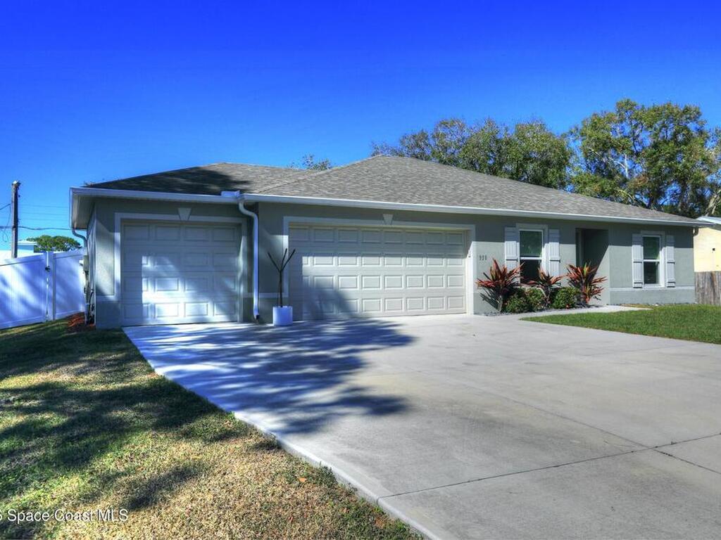 938 Clearmont Street, Sebastian, FL 32958