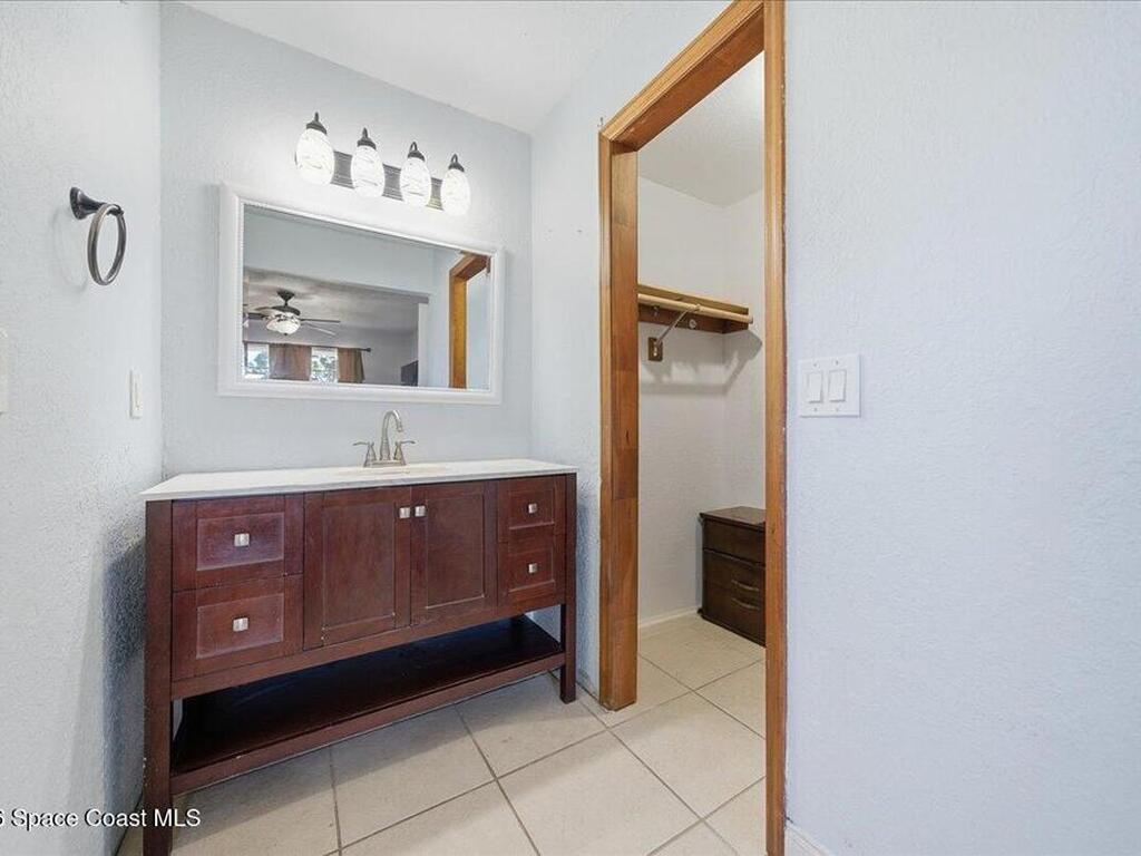 401 Whealan Street, Palm Bay, FL 32908