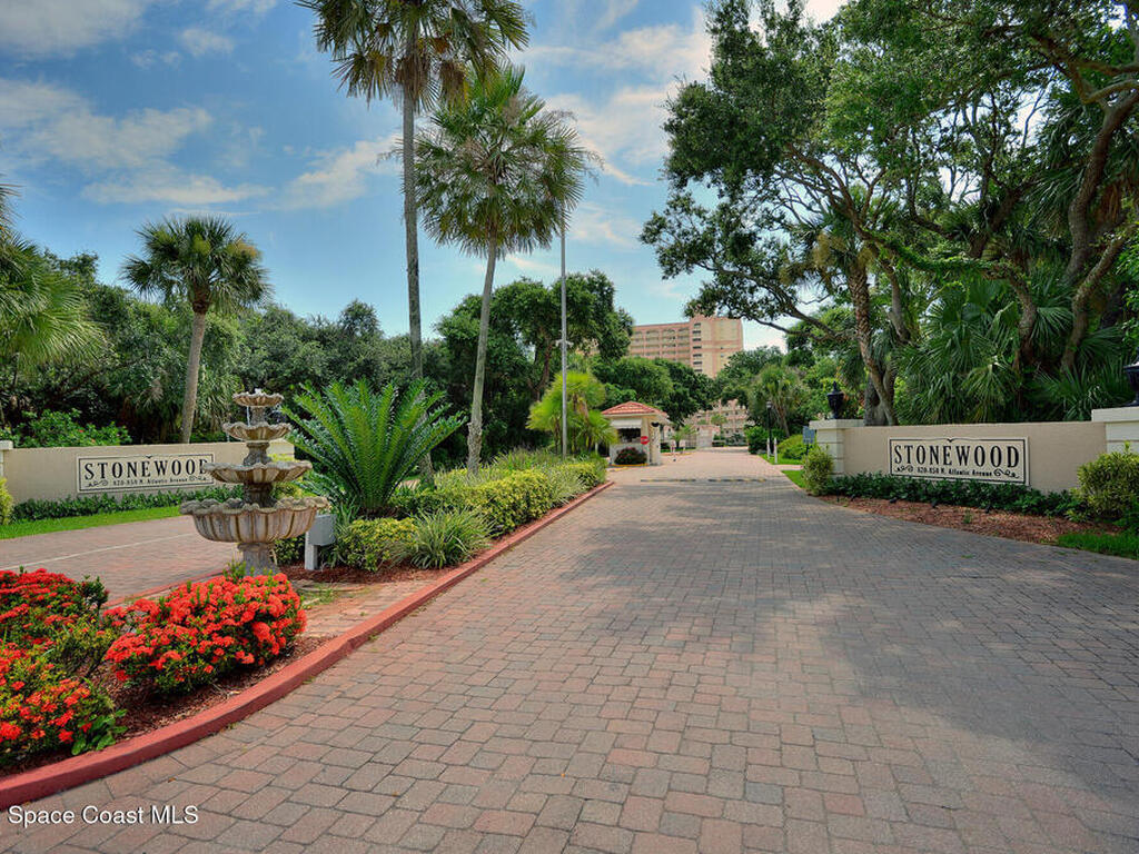 850 N Atlantic Avenue, Cocoa Beach, FL 32931