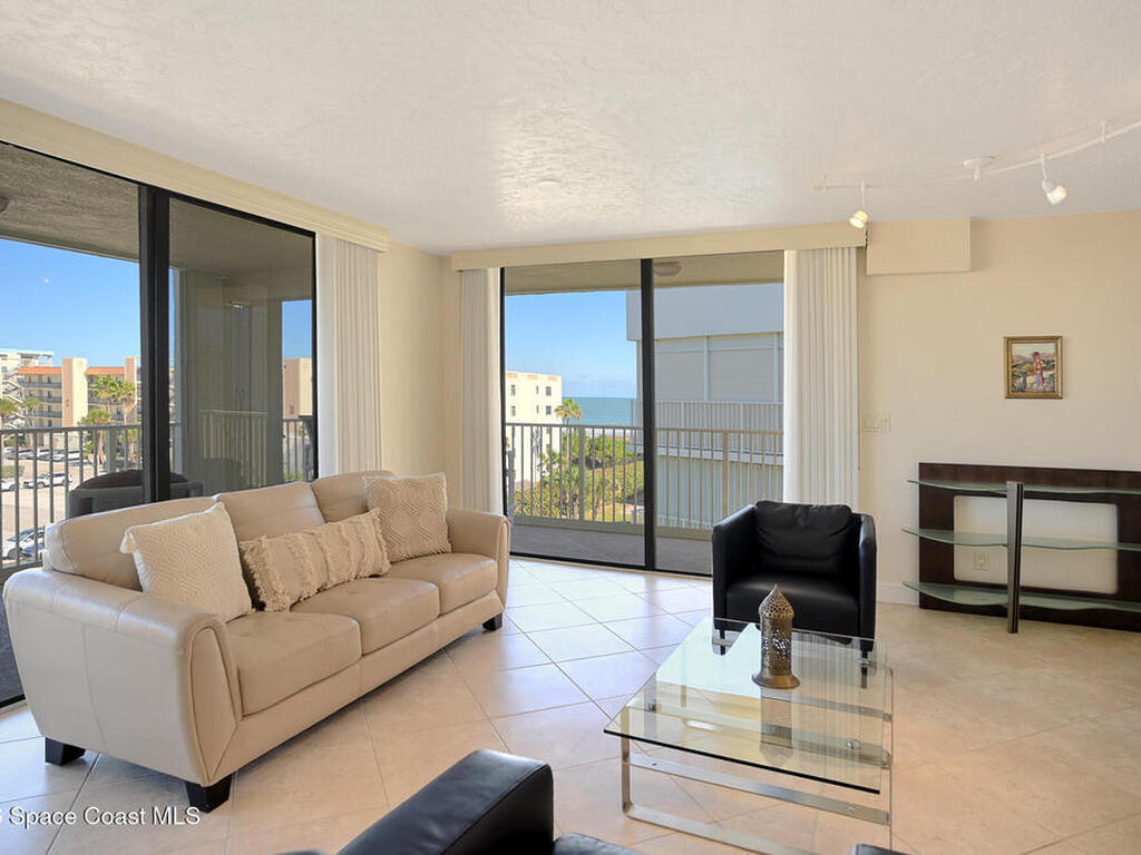 850 N Atlantic Avenue, Cocoa Beach, FL 32931