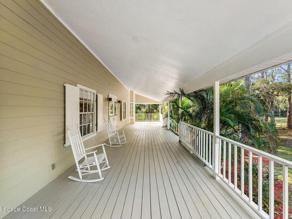 1325 Chase Hammock Road, Merritt Island, FL 32953