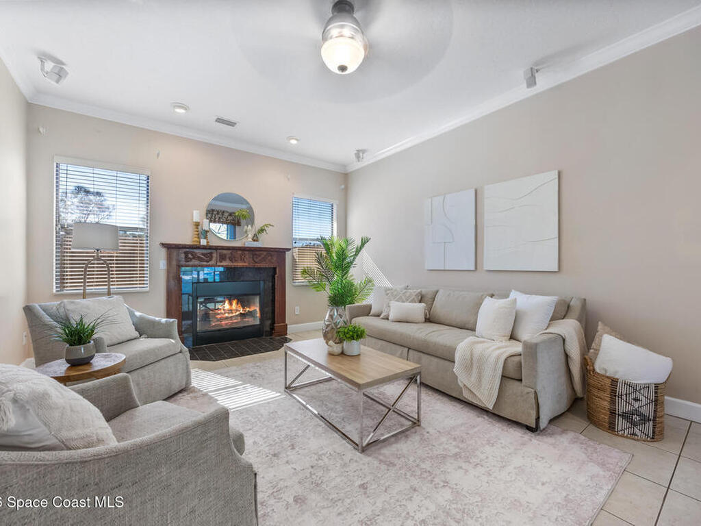 5627 Cypress Creek Drive, Grant, FL 32949