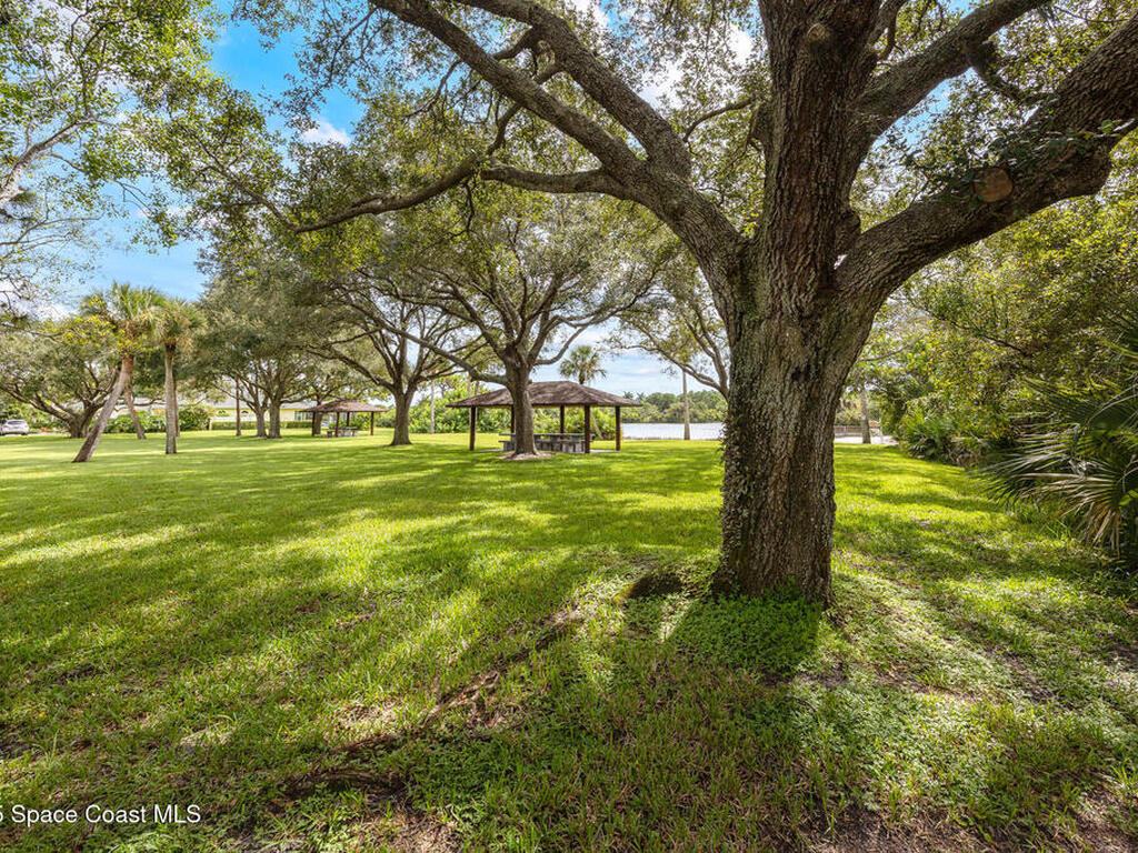 5627 Cypress Creek Drive, Grant, FL 32949