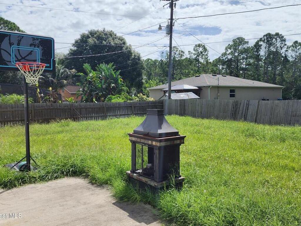 832 Sorrel Street, Palm Bay, FL 32907