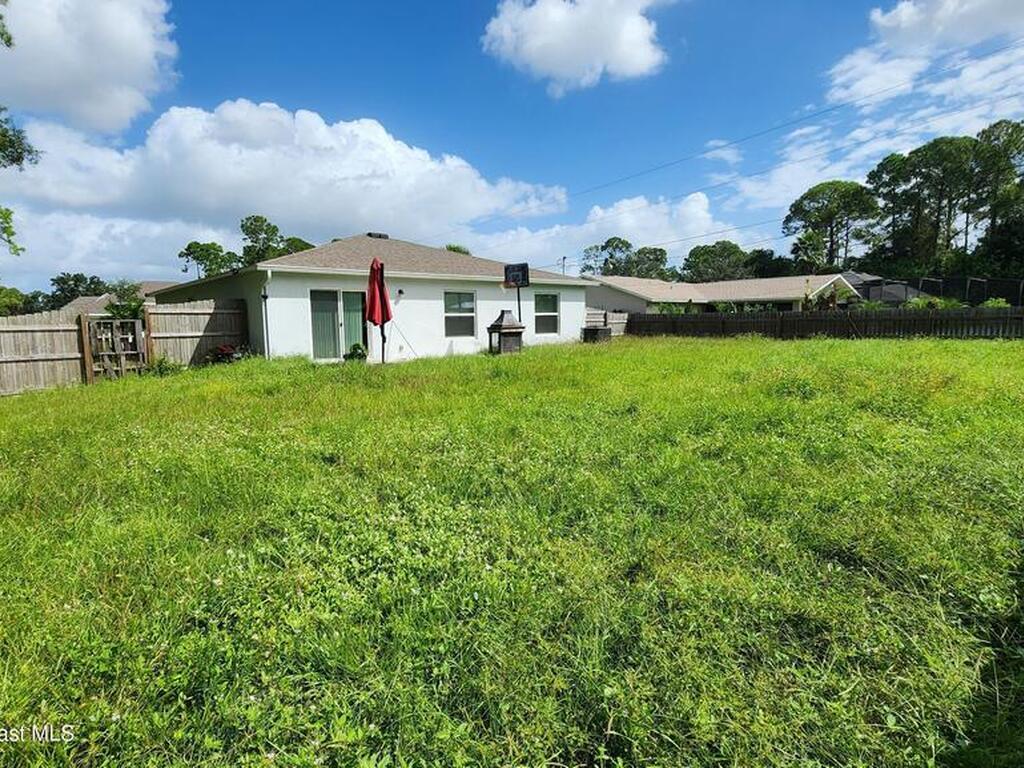 832 Sorrel Street, Palm Bay, FL 32907