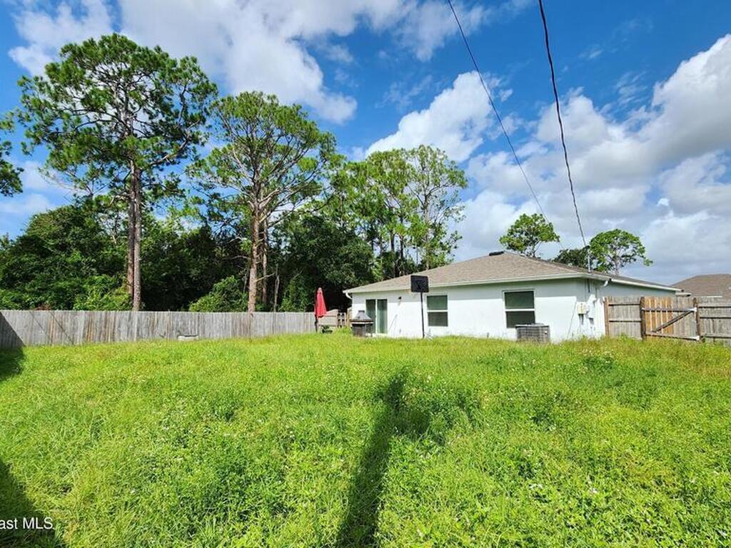 832 Sorrel Street, Palm Bay, FL 32907