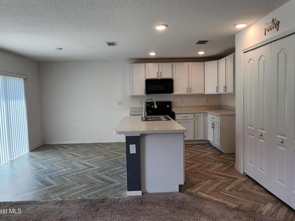 832 Sorrel Street, Palm Bay, FL 32907