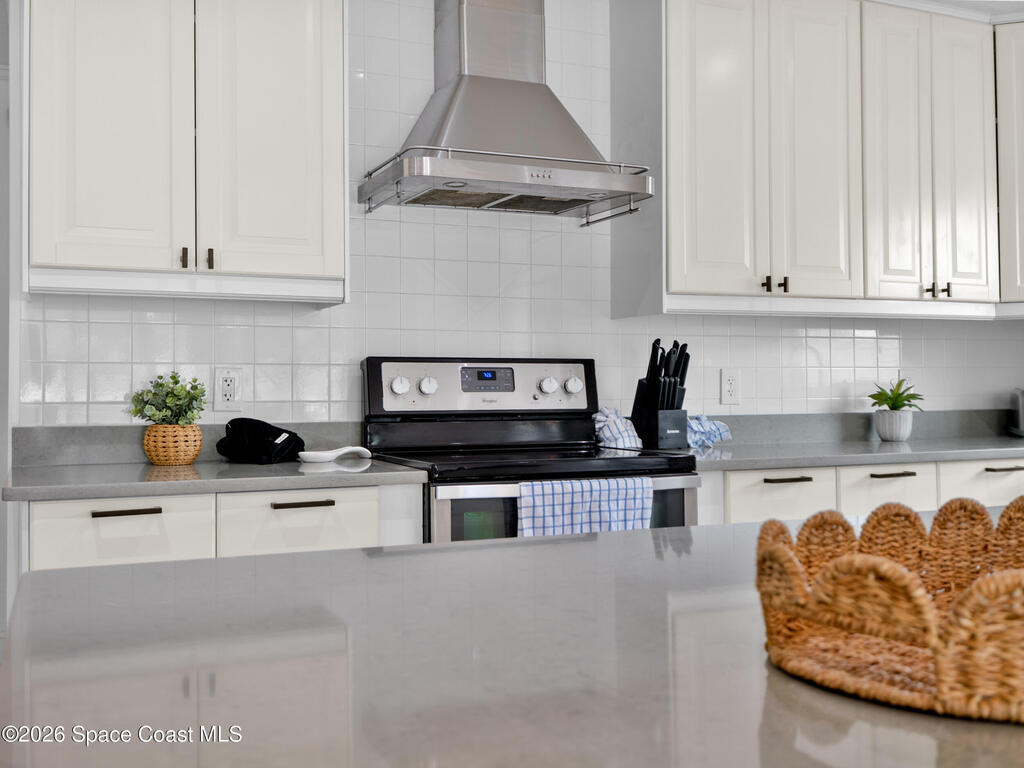 921 S Orlando Avenue, Cocoa Beach, FL 32931