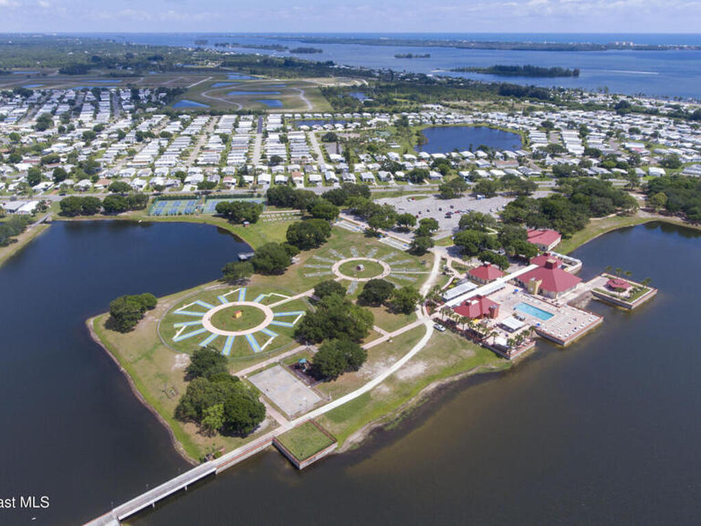 7555 Boxelder Road, Sebastian, FL 32976