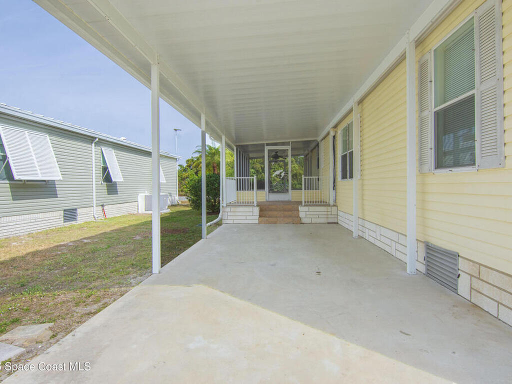 7555 Boxelder Road, Sebastian, FL 32976