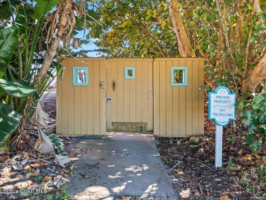 139 Casseekee Trail, Melbourne Beach, FL 32951