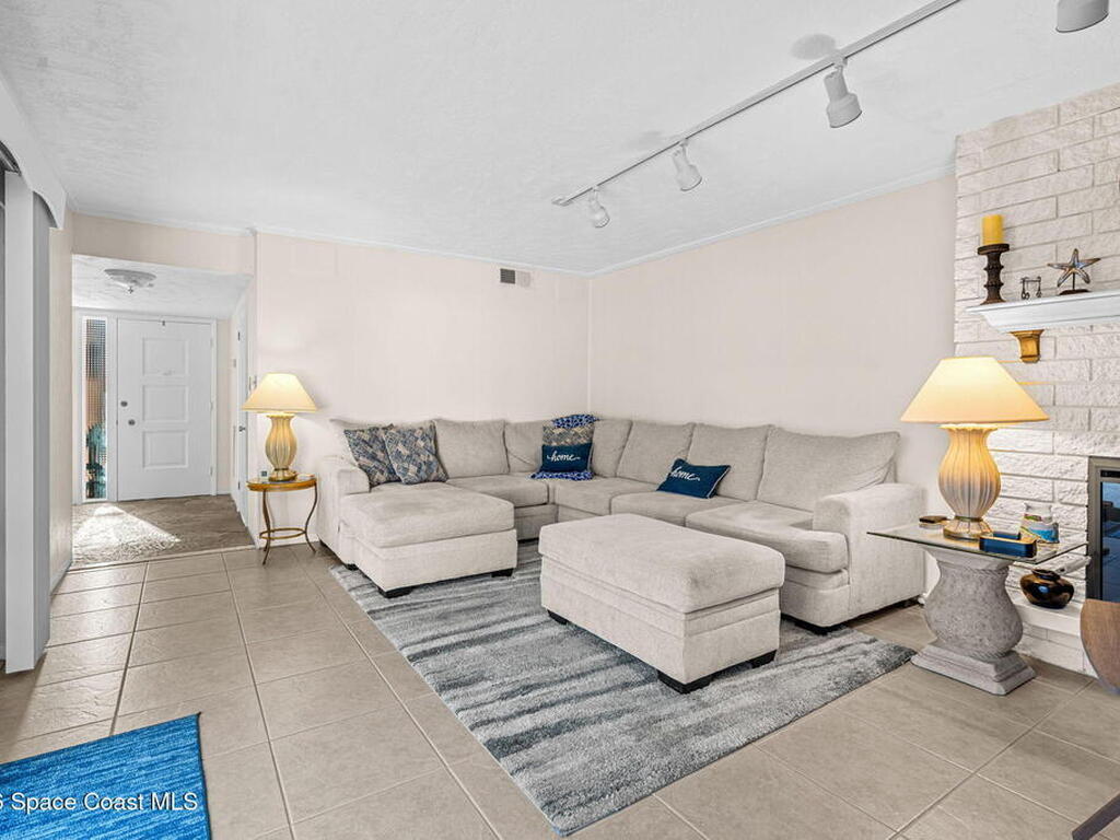 1044 Samar Road, Cocoa Beach, FL 32931