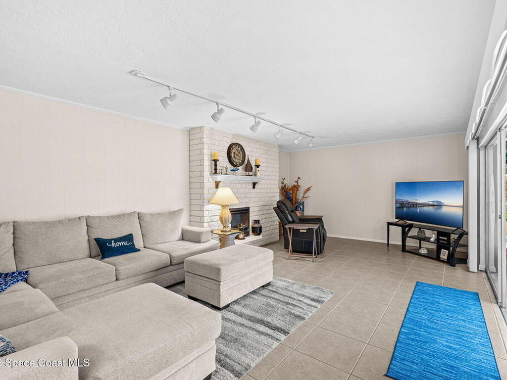 1044 Samar Road, Cocoa Beach, FL 32931