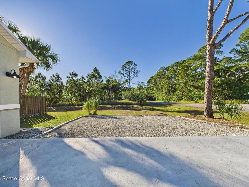 1220 Gideon Street, Palm Bay, FL 32908