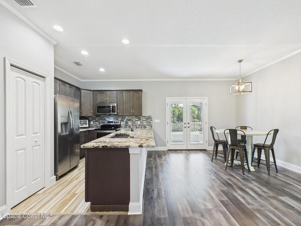 1220 Gideon Street, Palm Bay, FL 32908