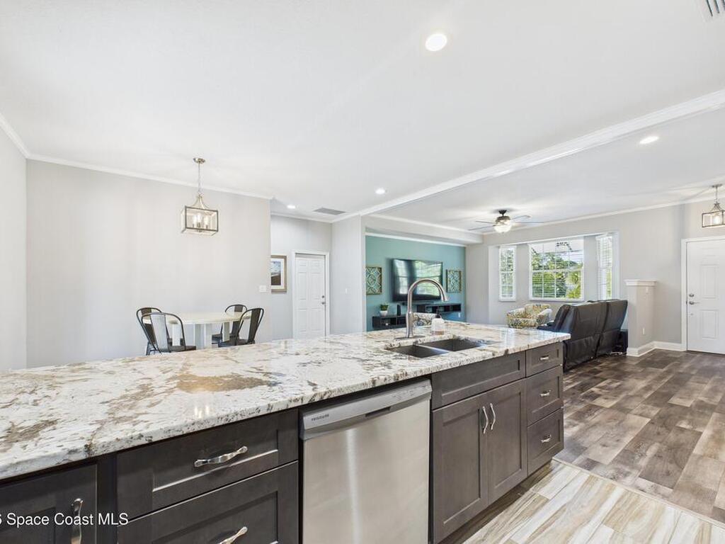 1220 Gideon Street, Palm Bay, FL 32908