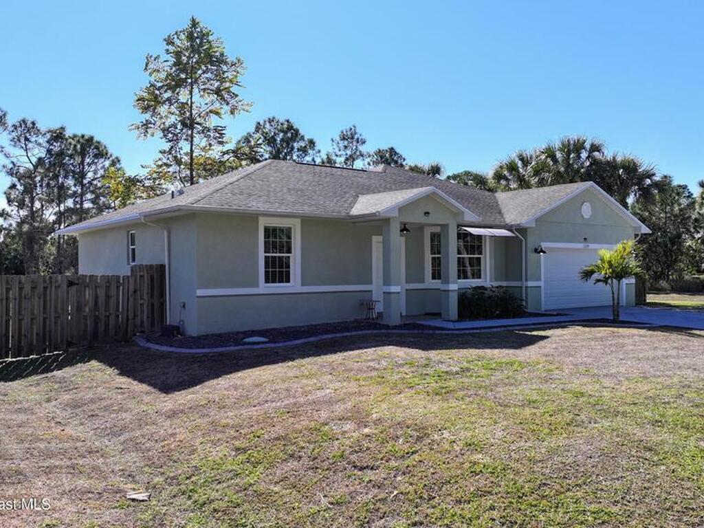 1220 Gideon Street, Palm Bay, FL 32908