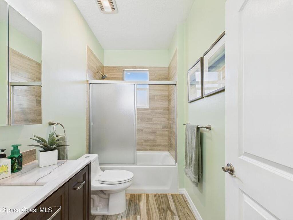 1220 Gideon Street, Palm Bay, FL 32908