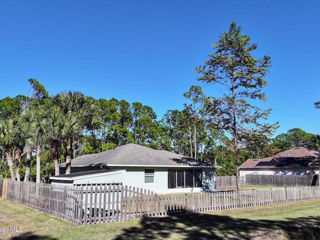 1220 Gideon Street, Palm Bay, FL 32908