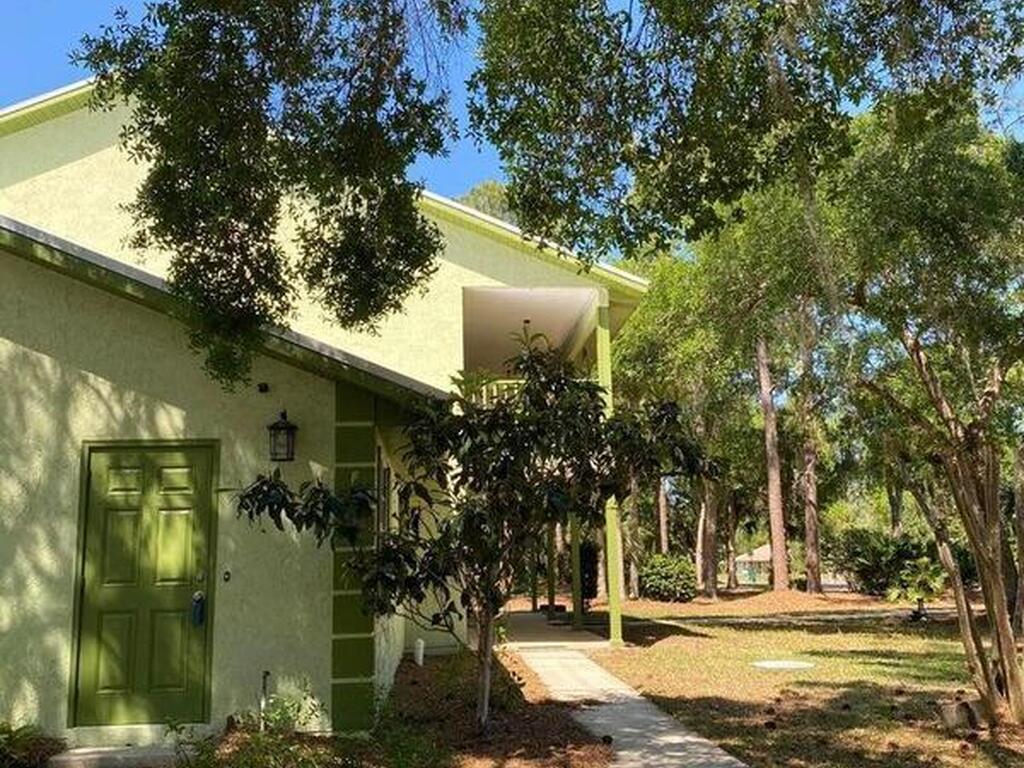 7370 Turkey Point Drive, Titusville, FL 32780