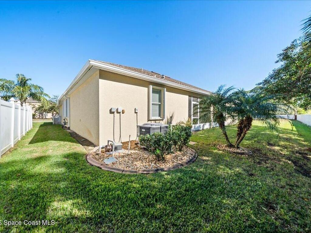 220 Grouper Circle, Palm Bay, FL 32909