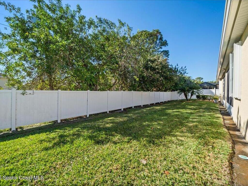 220 Grouper Circle, Palm Bay, FL 32909