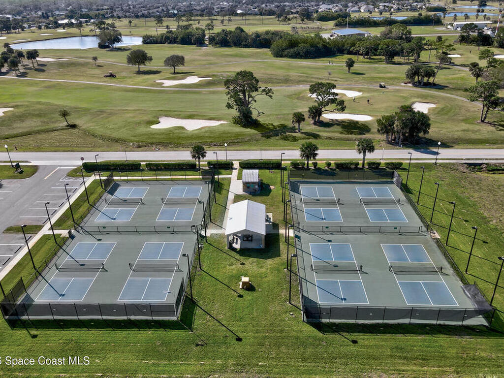 669 Vocelle Avenue, Sebastian, FL 32958