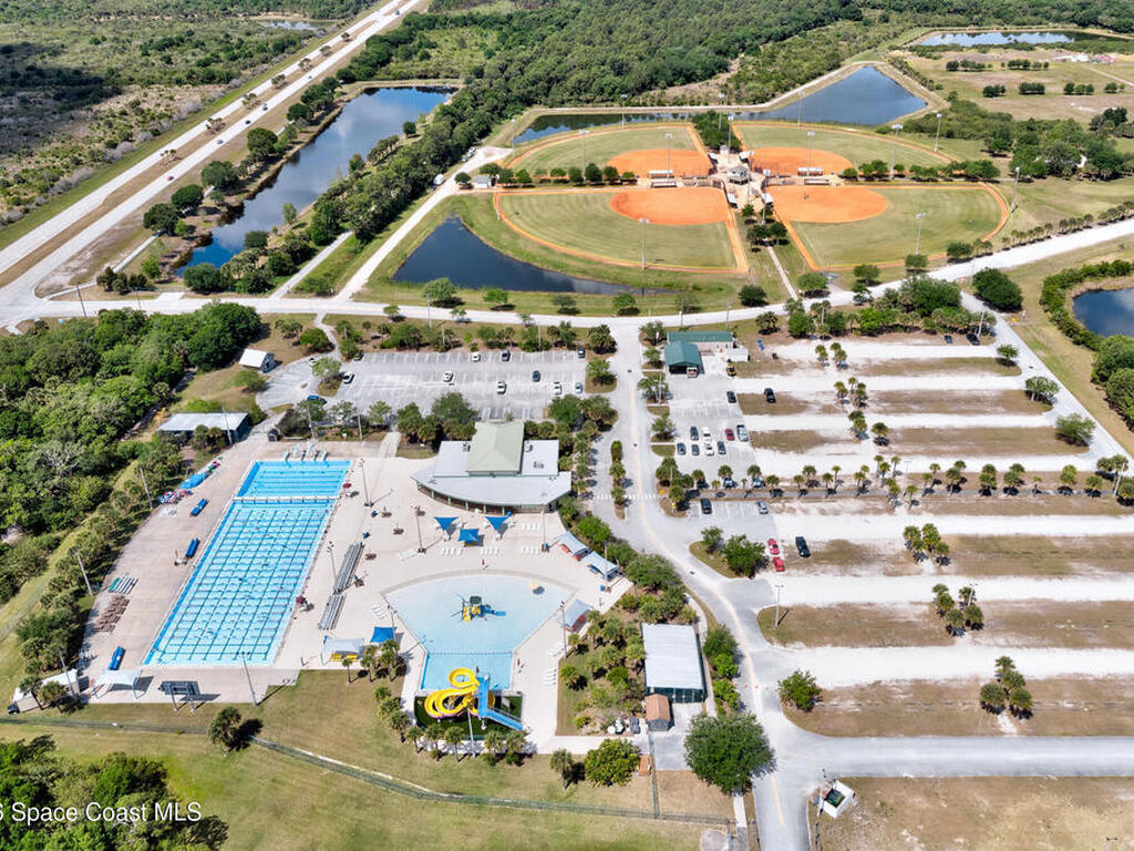 669 Vocelle Avenue, Sebastian, FL 32958