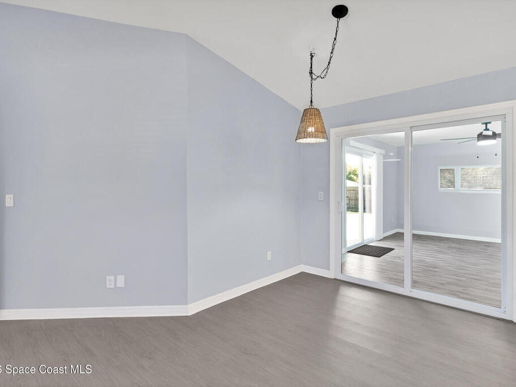 669 Vocelle Avenue, Sebastian, FL 32958