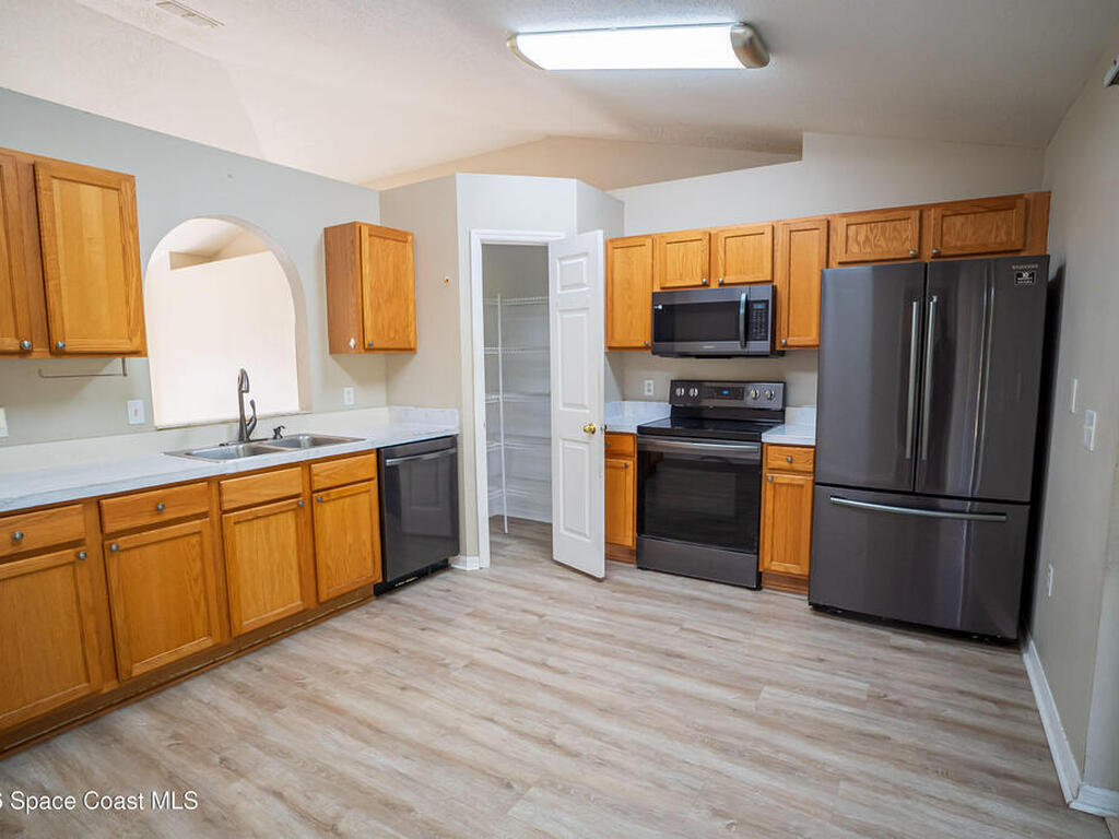 753 Starland Street, Palm Bay, FL 32909