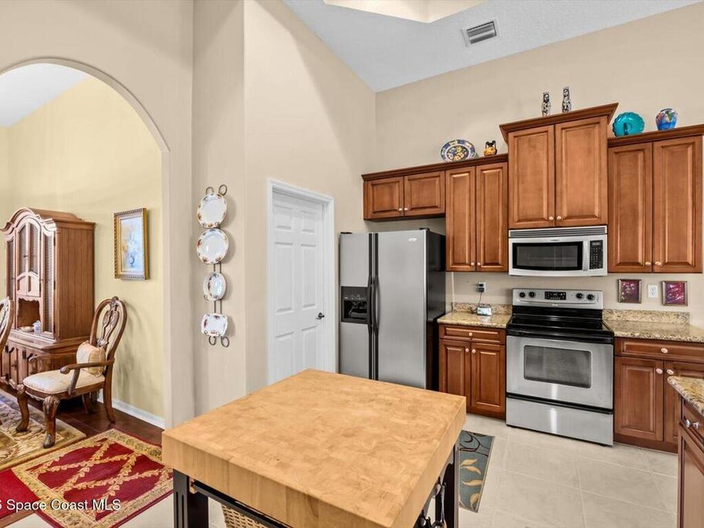 111 SW Ladybug Drive, Port St. Lucie, FL 34953