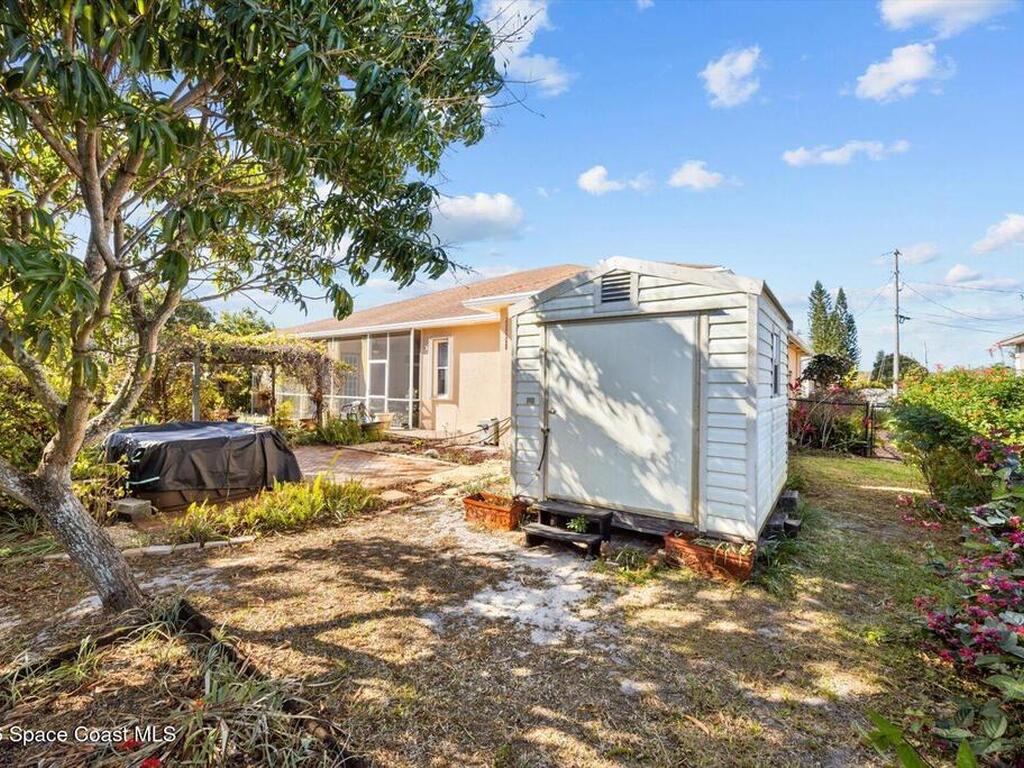 111 SW Ladybug Drive, Port St. Lucie, FL 34953