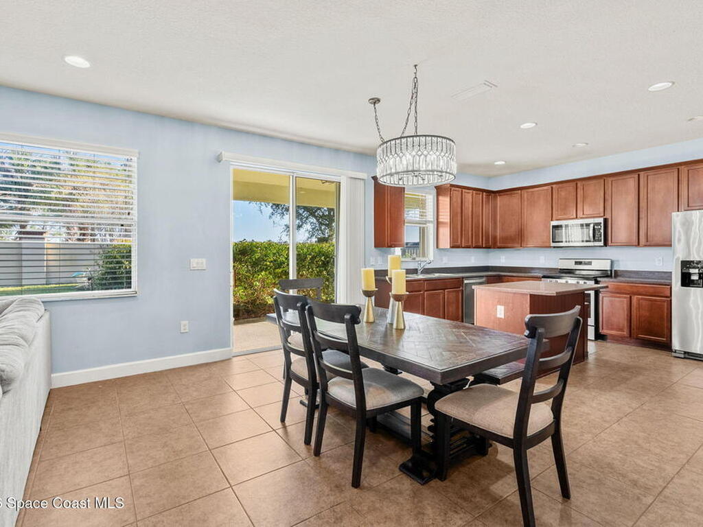 3838 Hollisten Circle, Melbourne, FL 32940