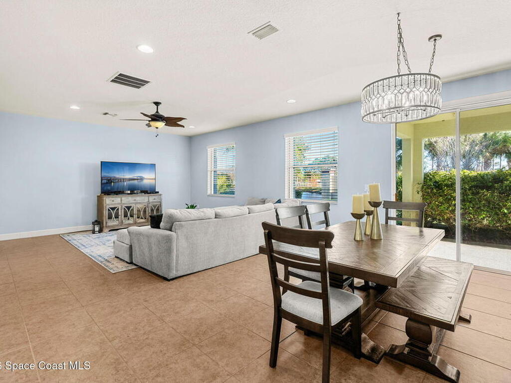 3838 Hollisten Circle, Melbourne, FL 32940