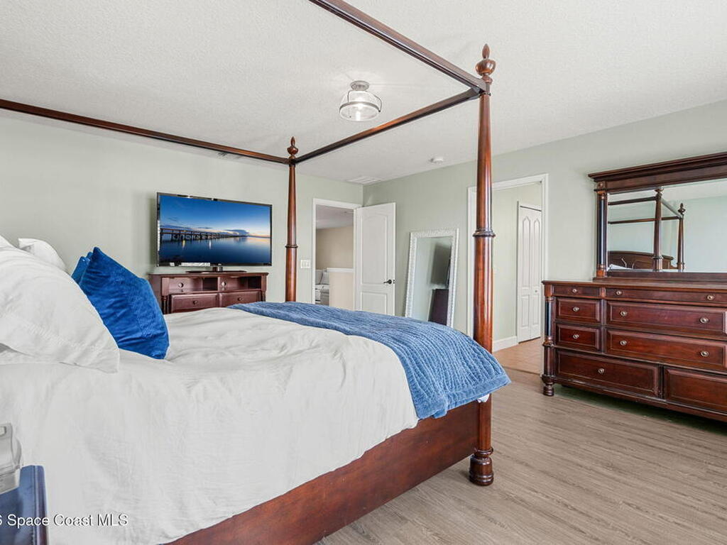 3838 Hollisten Circle, Melbourne, FL 32940