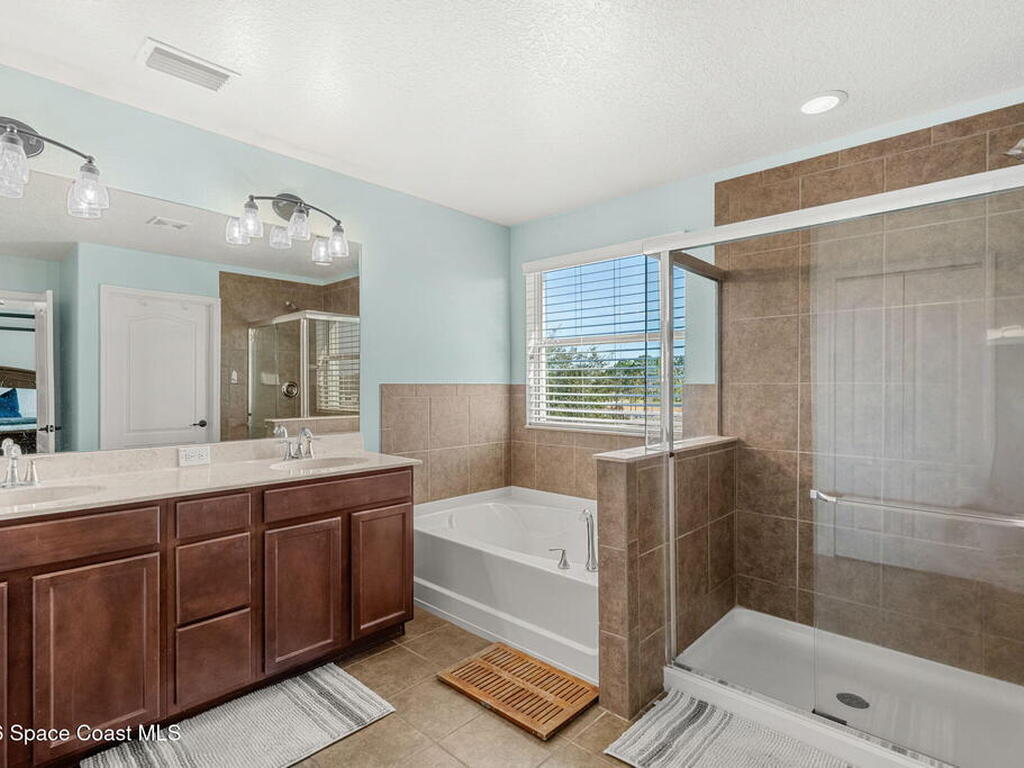 3838 Hollisten Circle, Melbourne, FL 32940