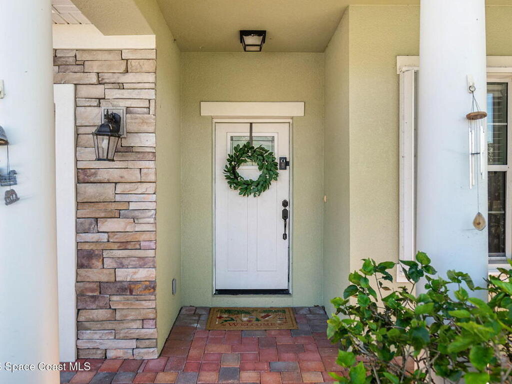 3838 Hollisten Circle, Melbourne, FL 32940